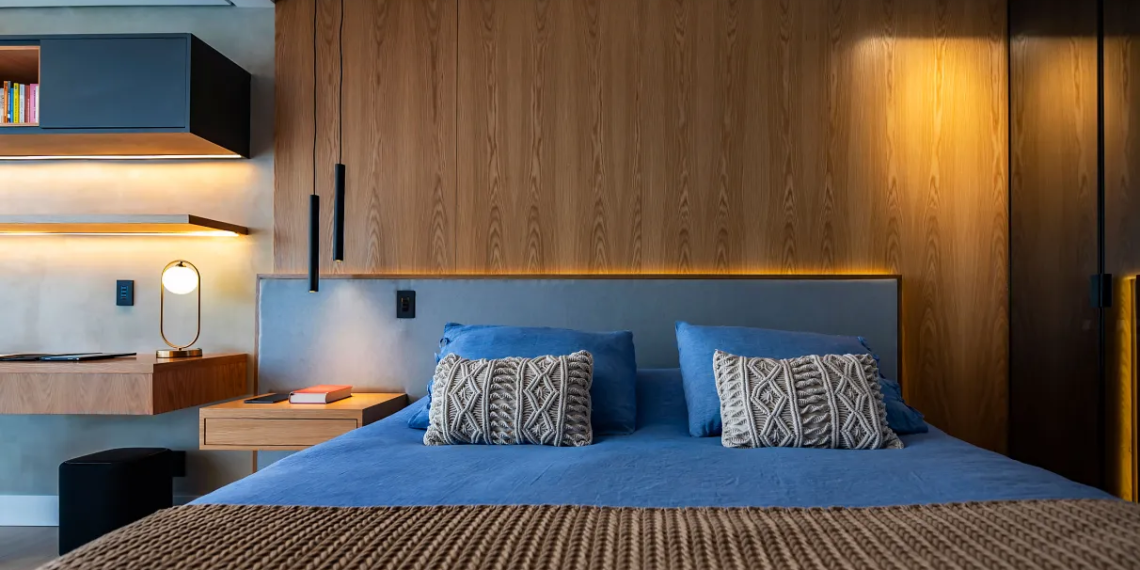 Como montar o ambiente perfeito de sono: dicas de iluminação, temperatura e organização do quarto